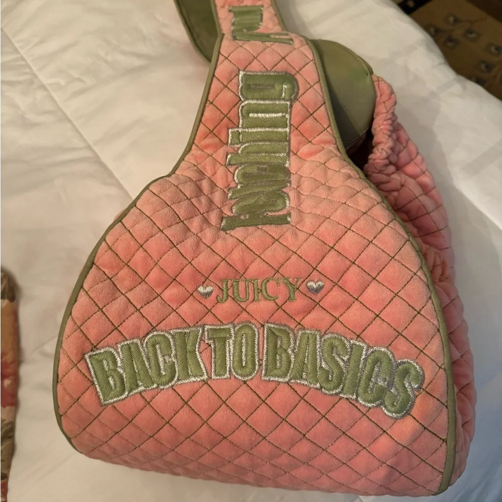 JuicyCouture pet bag vintage pink and green never used